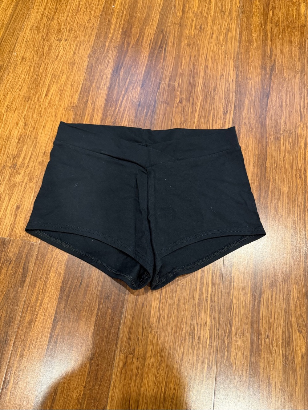 Motionwear Black V-Waist Athletic Shorts